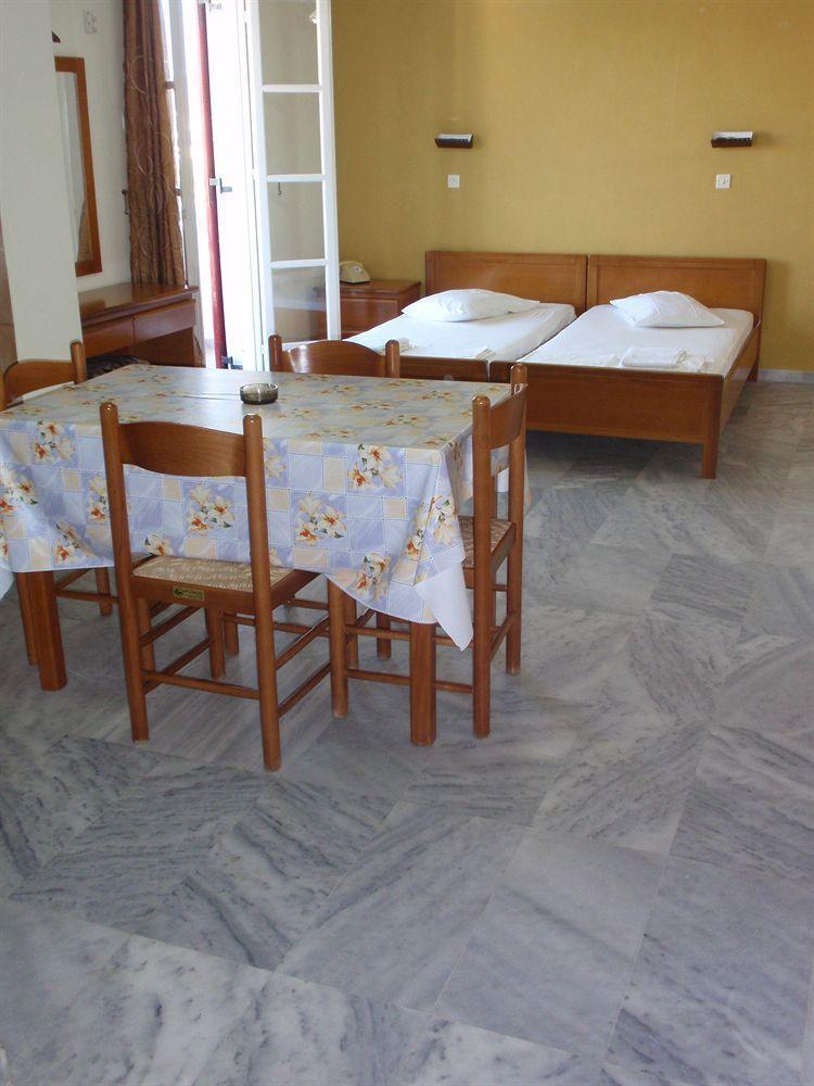 Hotel Smaragdi Apartments Vissa Extérieur photo