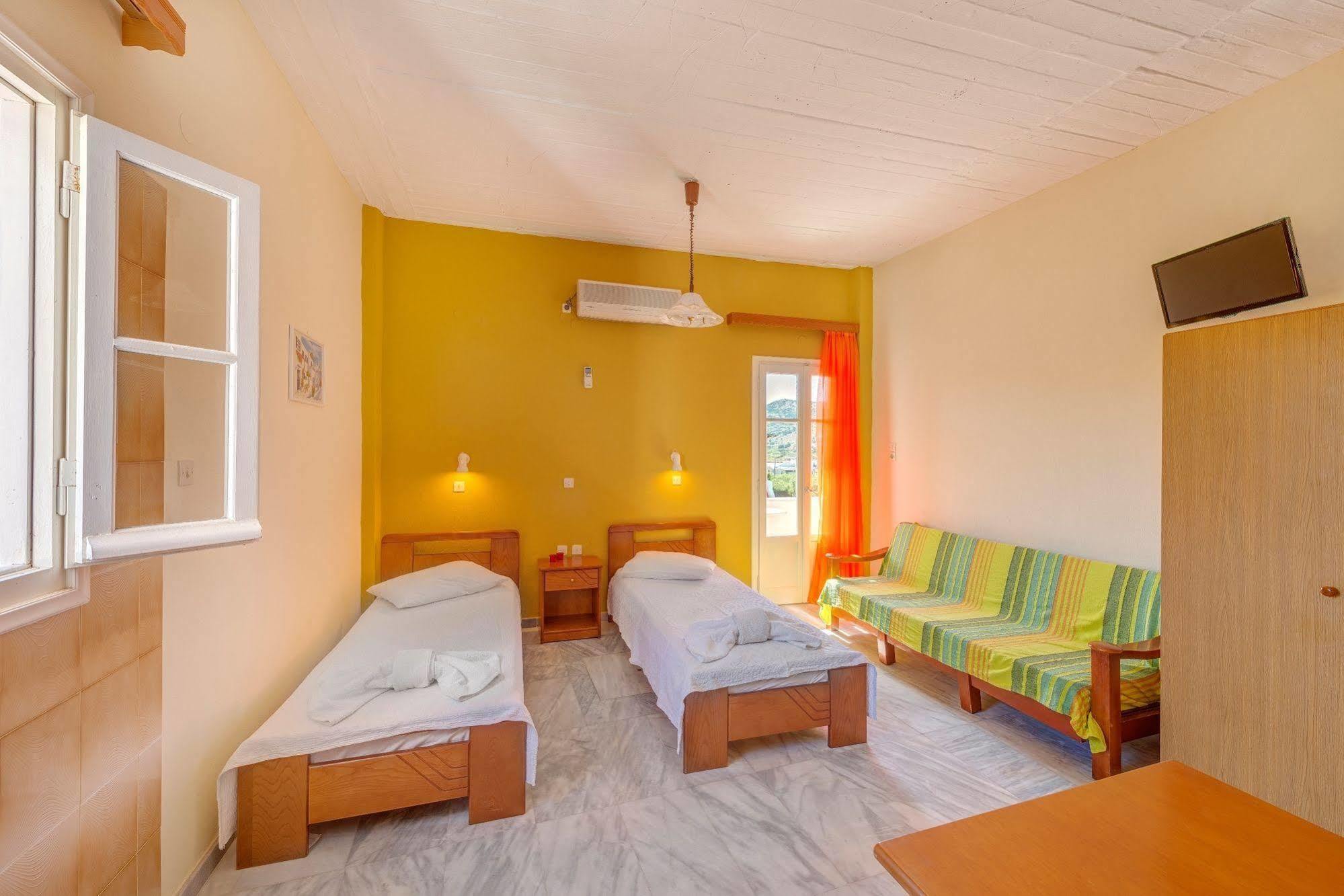 Hotel Smaragdi Apartments Vissa Extérieur photo